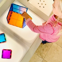 DIY | Light Table for Toddlers and Kids